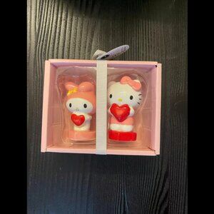 SANRIO Hello Kitty & My Melody heart SALT AND PEPPER SHAKER SET